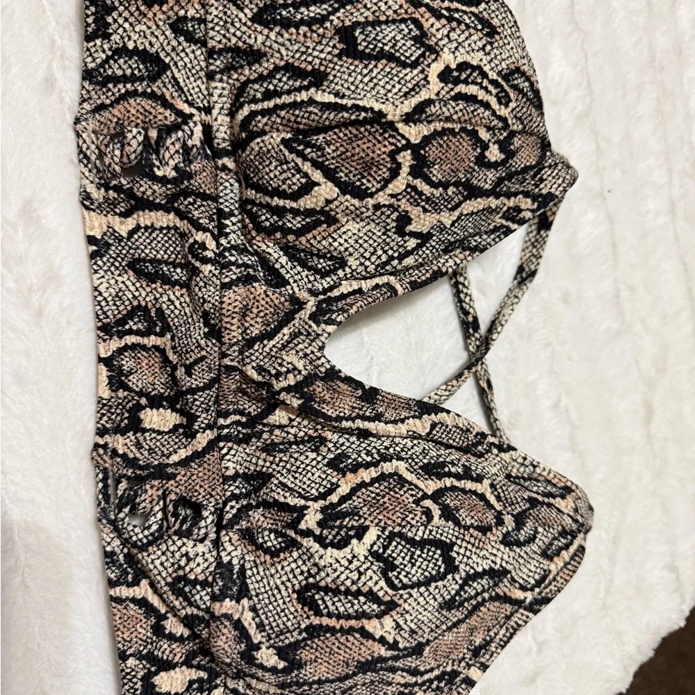Jessica Simpson Snake Print Bikini Black and Cream - Picture 3 of 7
